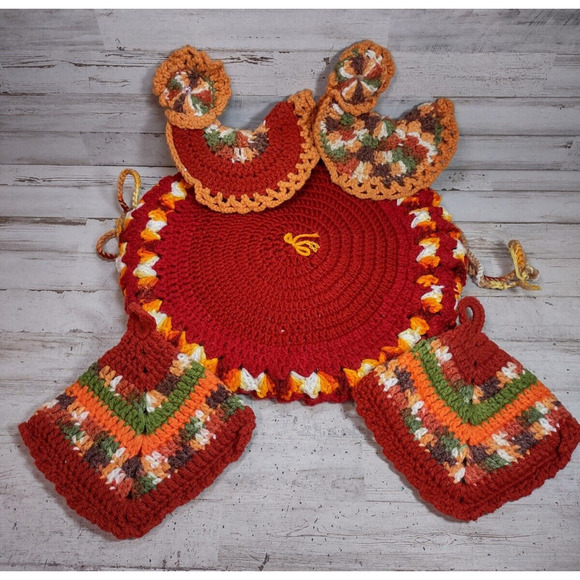 Lot of Vintage Crochet Harvest Color Potholders Hot Pads Chicken Casserole Cover